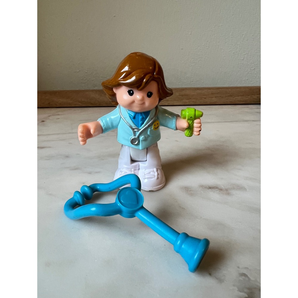 Rare Doctor Danielle Poseable figure with Stethoscope